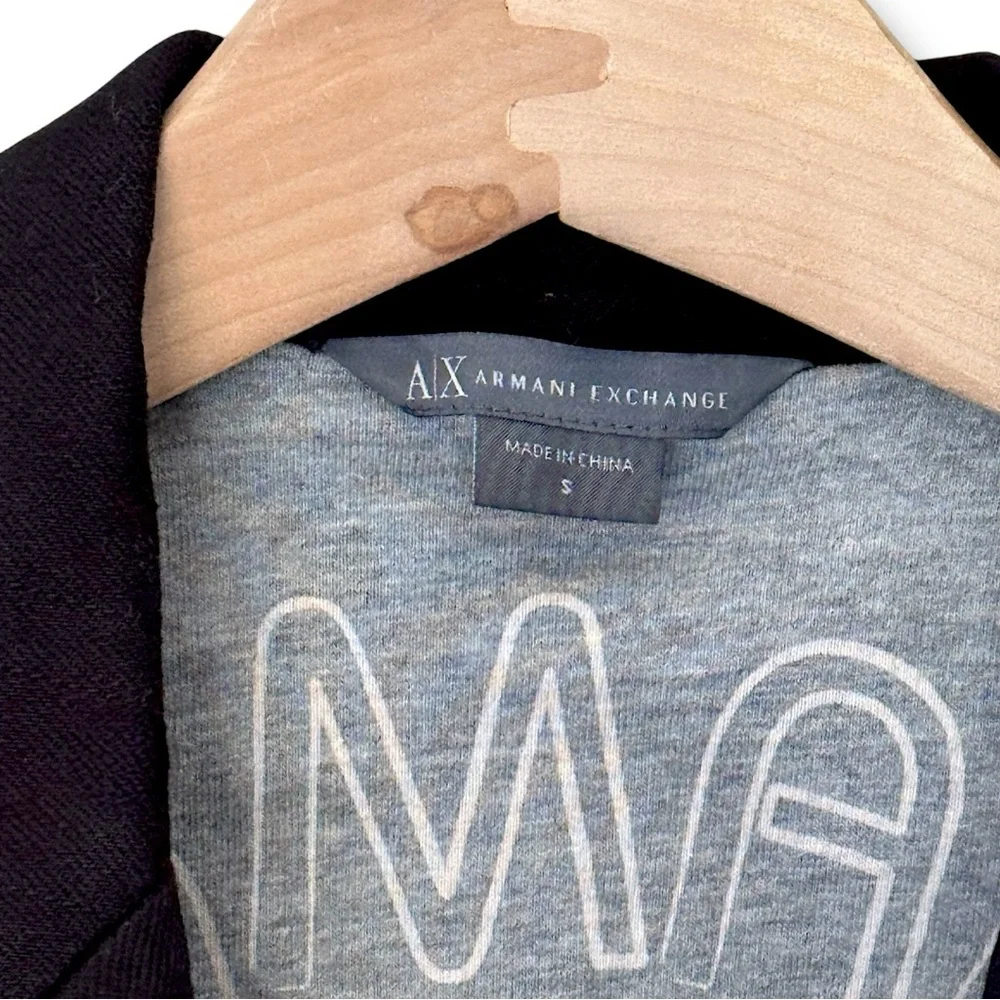 Gorgeous Armani Exchange Black Blazer, Tailored, One Button, Satin Back Collar - Picture 8 of 15